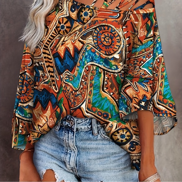 CHICME Blue and Red Graphic 3/4 Sleeve Blouse NWOT XL - Picture 2 of 7